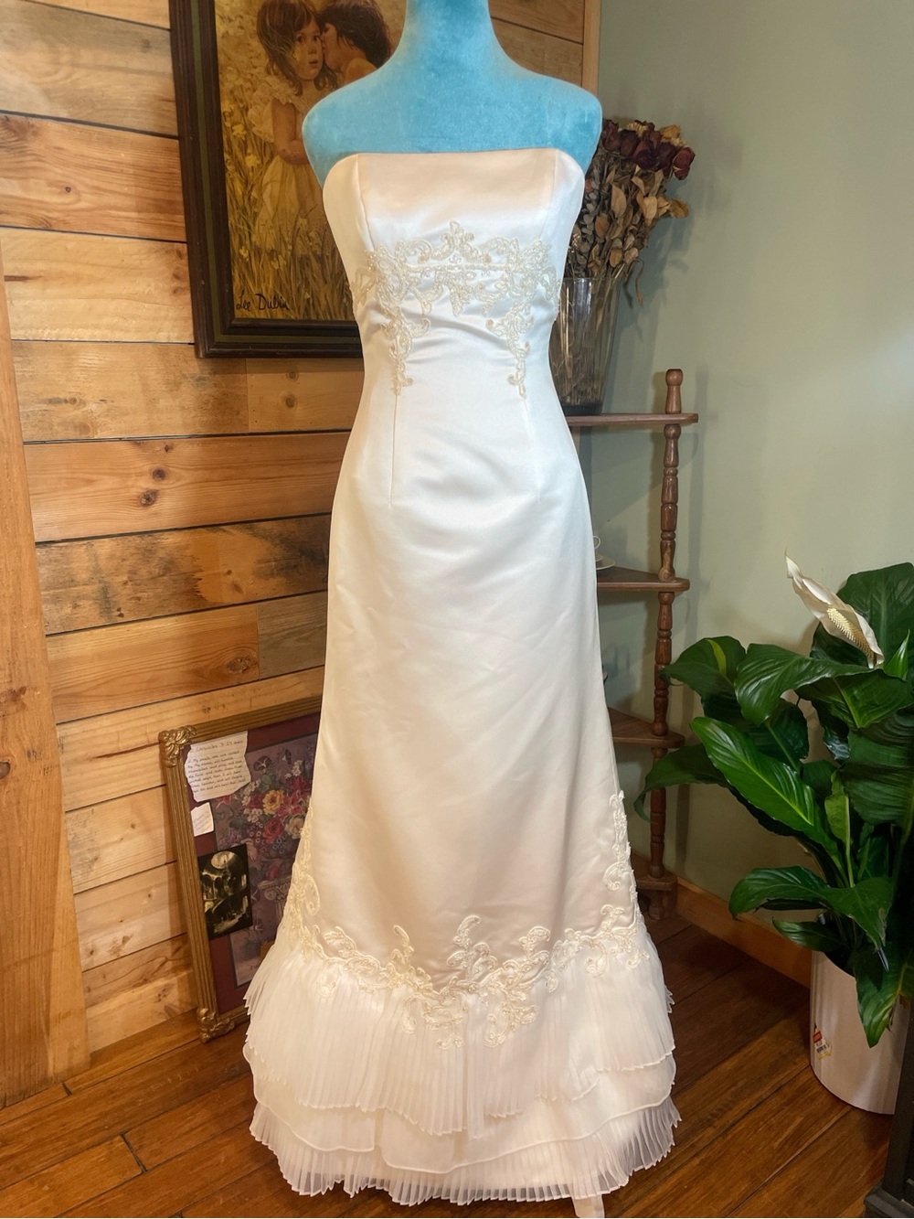 Elegant Wedding Dress